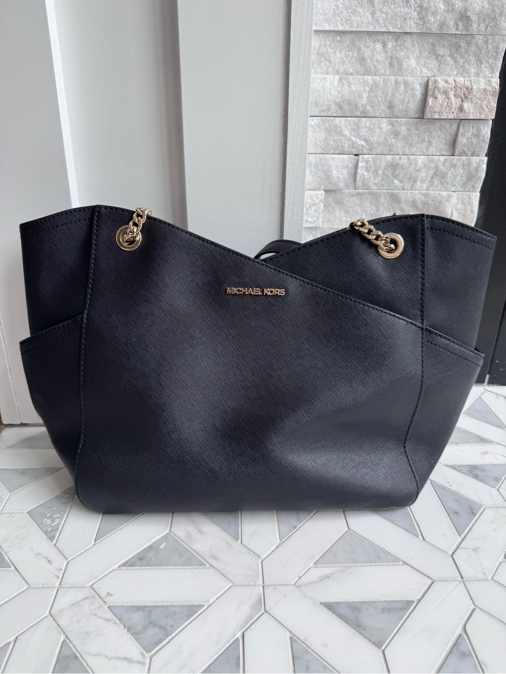 Michael Kors Jet Set Travel Large Chain Shoulder Tote Black Saffiano Leather